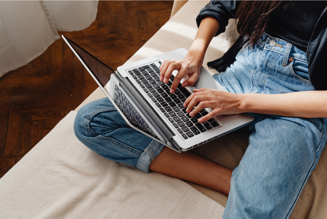 Waarom je op drie datingwebsites zit maar geen dates hebt